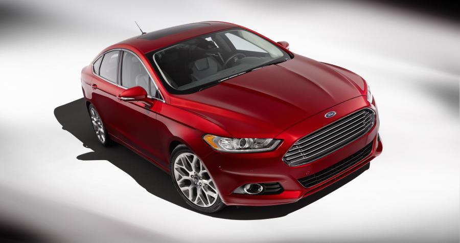  Ford Fusion 2013 года  (US) (фото 34 из 202)